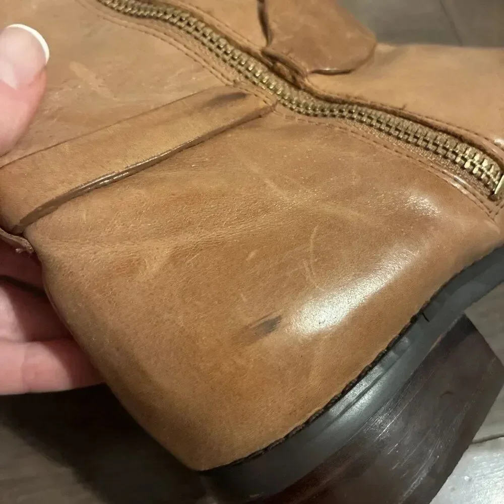 MICHAEL KORS FULTON HARNESS Camel Brown GOLD MK LOGO LUGGAGE RIDING BOOTS 7.5